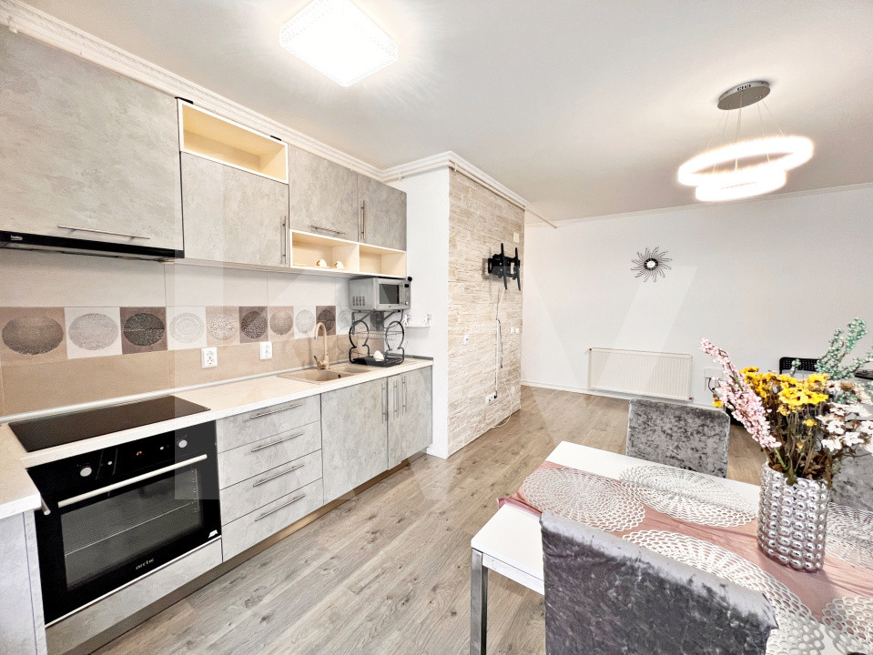 Închiriere apartament 3 camere + balcon și parcare. Sibiu/D-na Stanca