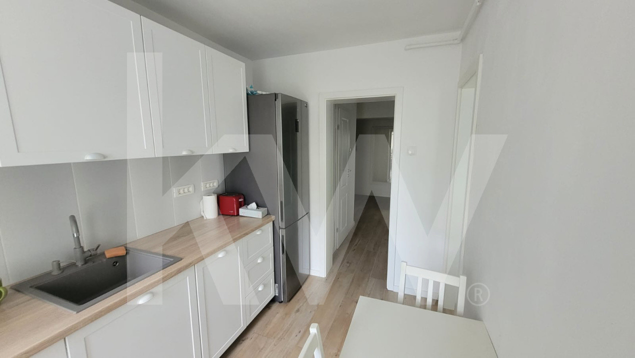 Apartament 2 camere cu geam la baie Rahovei Sibiu