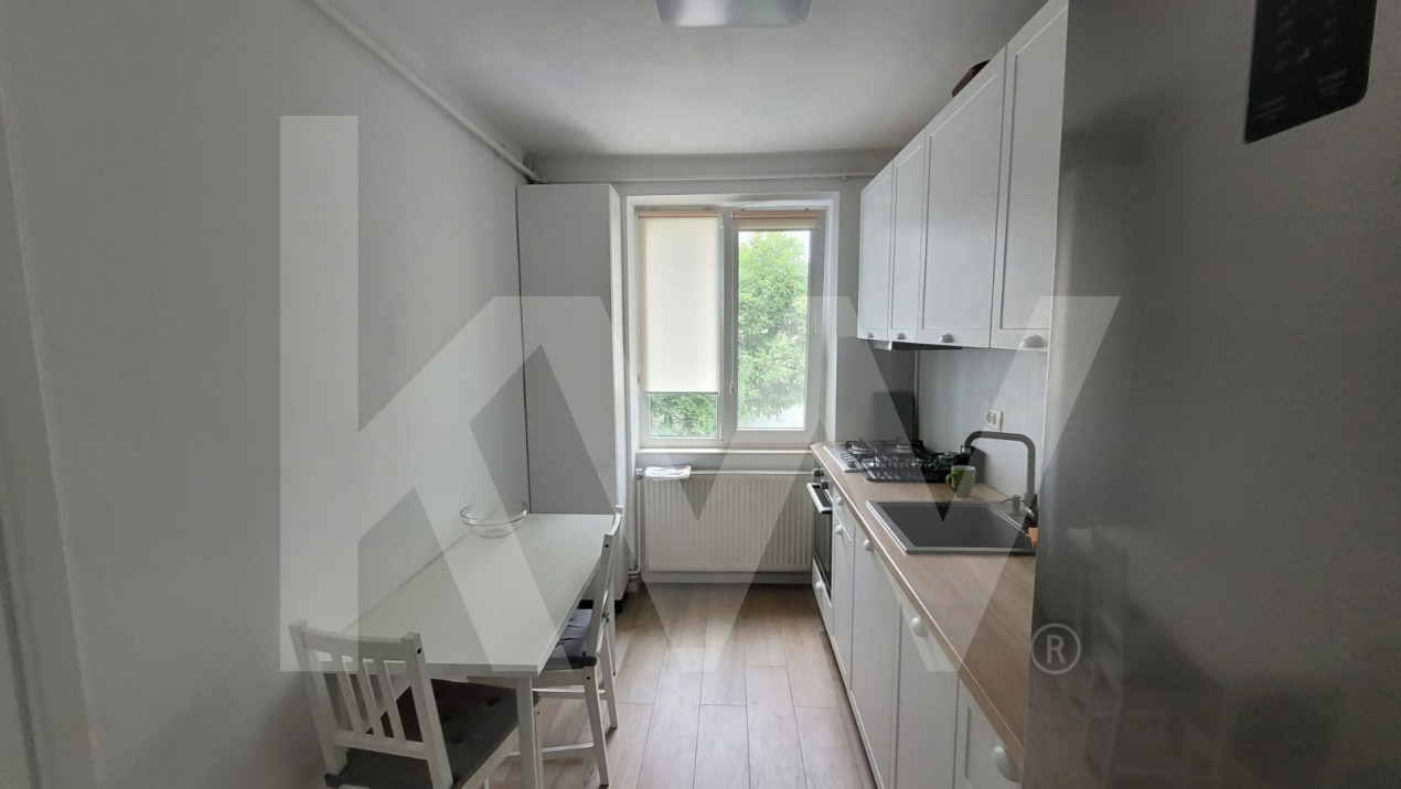 Apartament 2 camere cu geam la baie Rahovei Sibiu