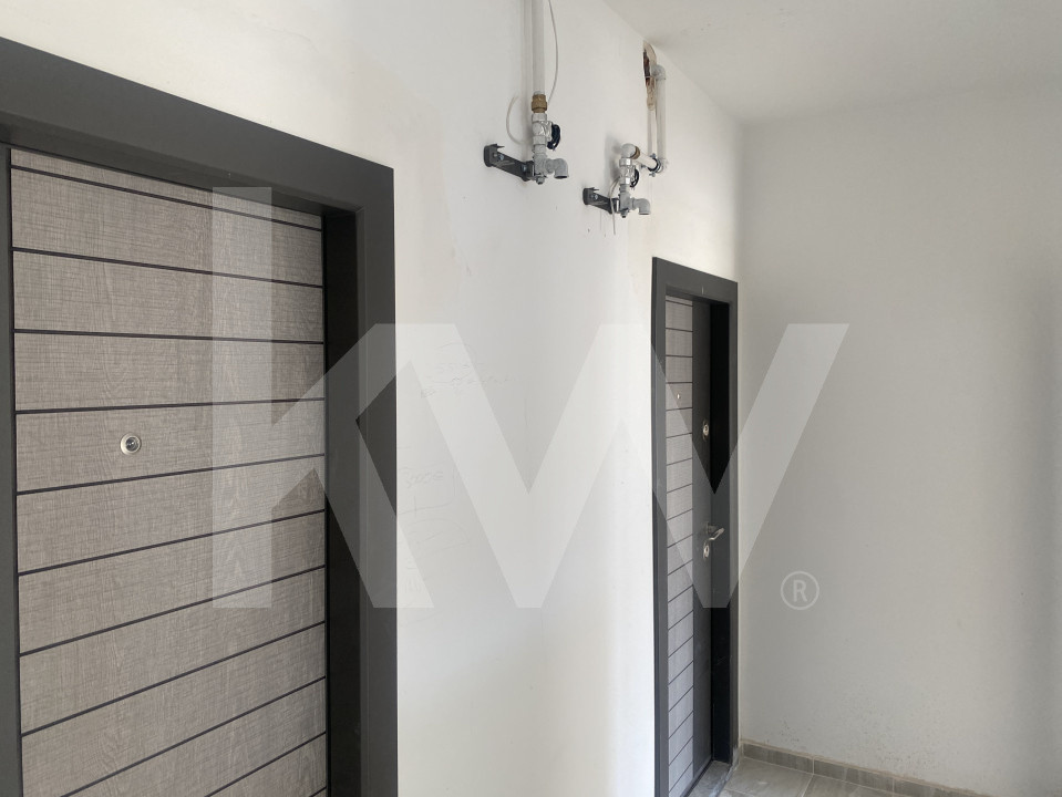 Apartament de vanzare 2 camere balcon si parcare Pictor Brana Selimbar