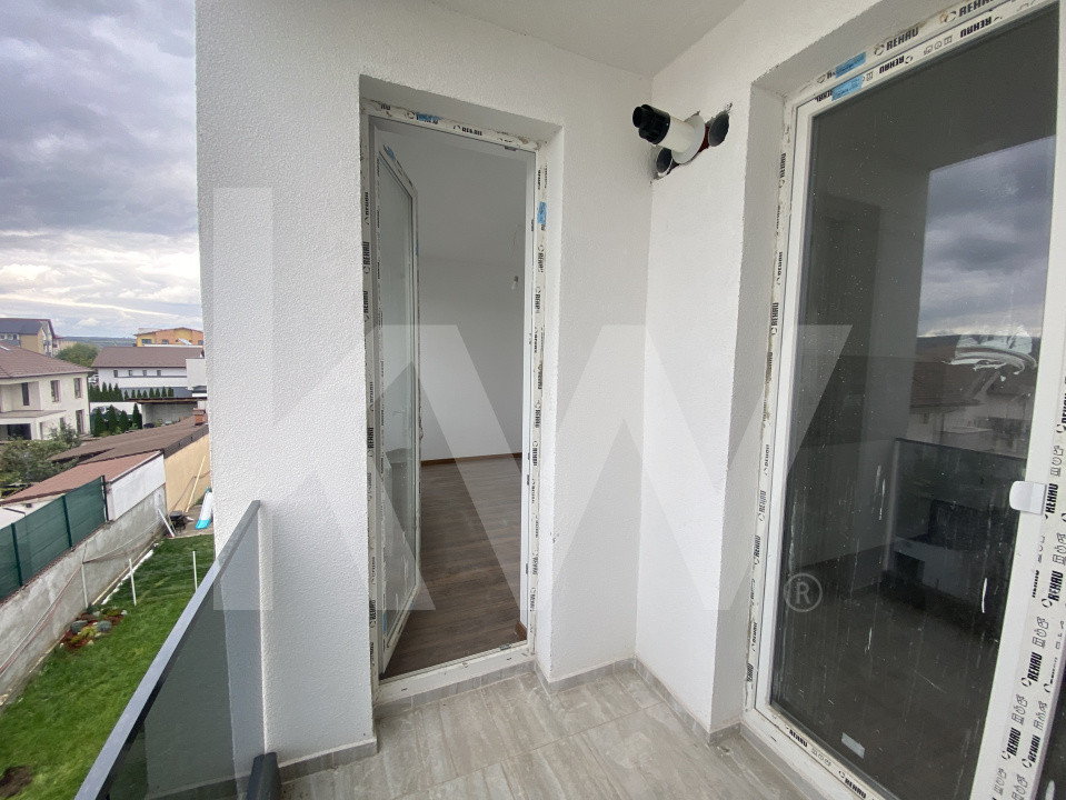 Apartament de vanzare 2 camere balcon si parcare Pictor Brana Selimbar