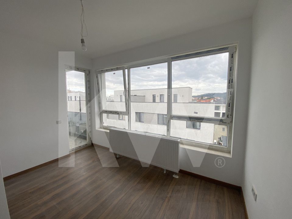 Apartament de vanzare 2 camere balcon si parcare Pictor Brana Selimbar