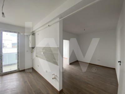 Apartament de vanzare 2 camere balcon si parcare Pictor Brana Selimbar