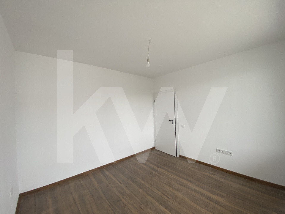 Apartament de vanzare 3 camere balcon terasa parcare Selimbar Sibiu
