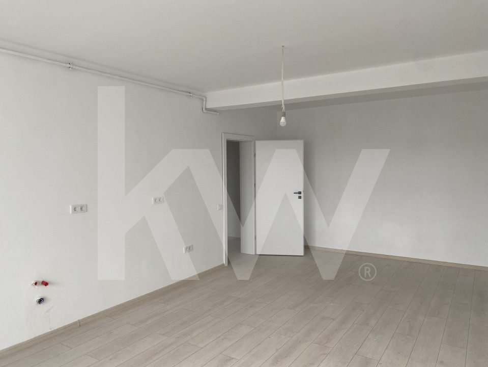 Apartament de vanzare 3 camere 80mp finisat la cheie etaj 1 intermediar