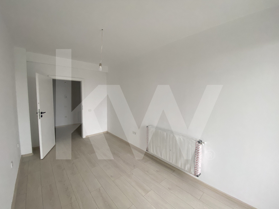 Apartament de vanzare 3 camere 80mp finisat la cheie etaj 1 intermediar