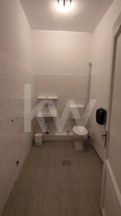 Spatiu comercial de inchiriat  zona- Cedonia