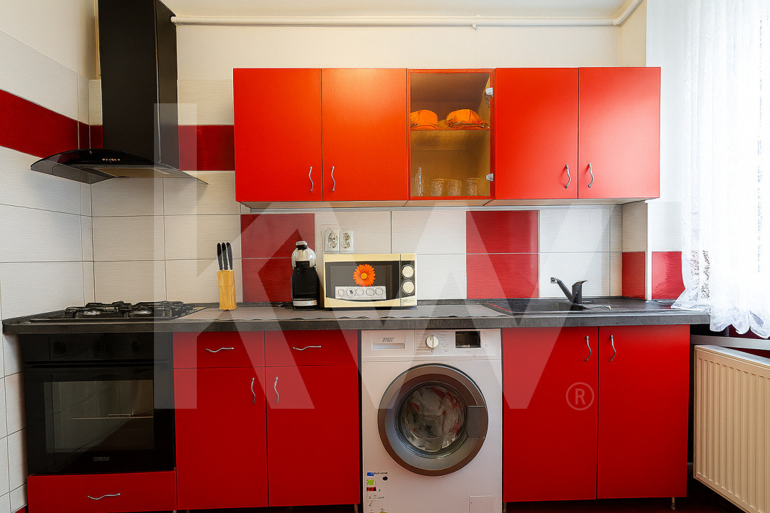 Apartament 2 camere mobilat-utilat, pivinta, strada Semaforului