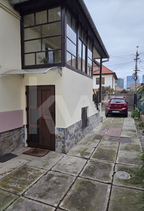 Apartament 2 camere la casa