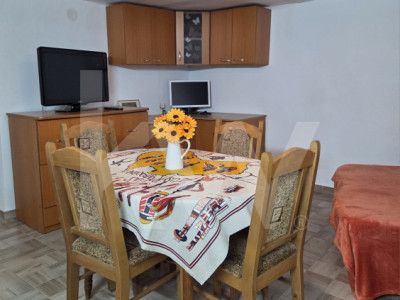 Apartament 2 camere la casa