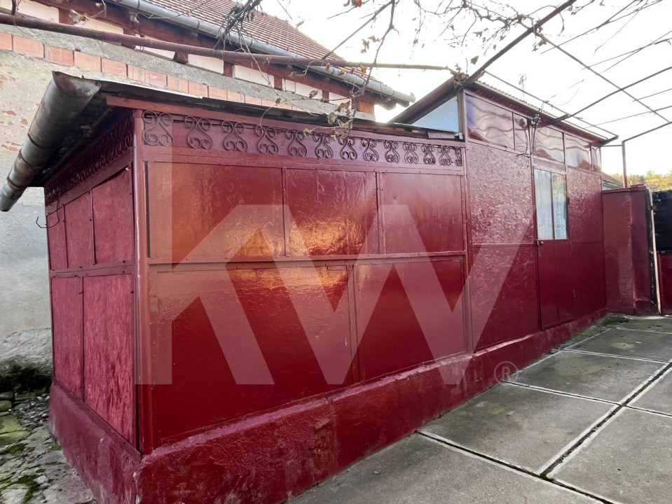 Casa cu poveste si potential – locul perfect pentru un nou inceput in Seica Mare