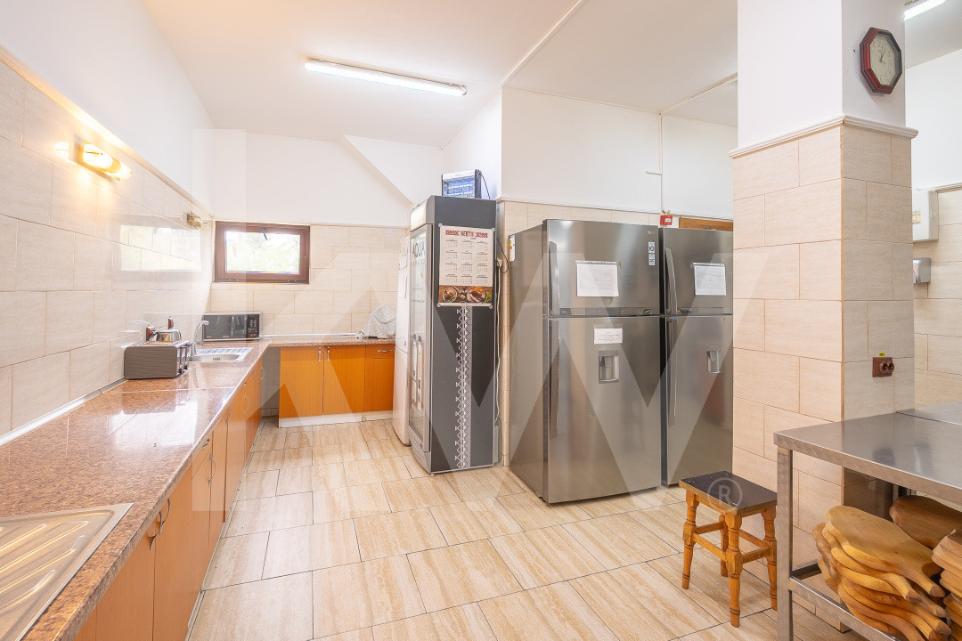 Pensiune cu restaurant, terasa, 14 camere, oportunitate de investitie turistica