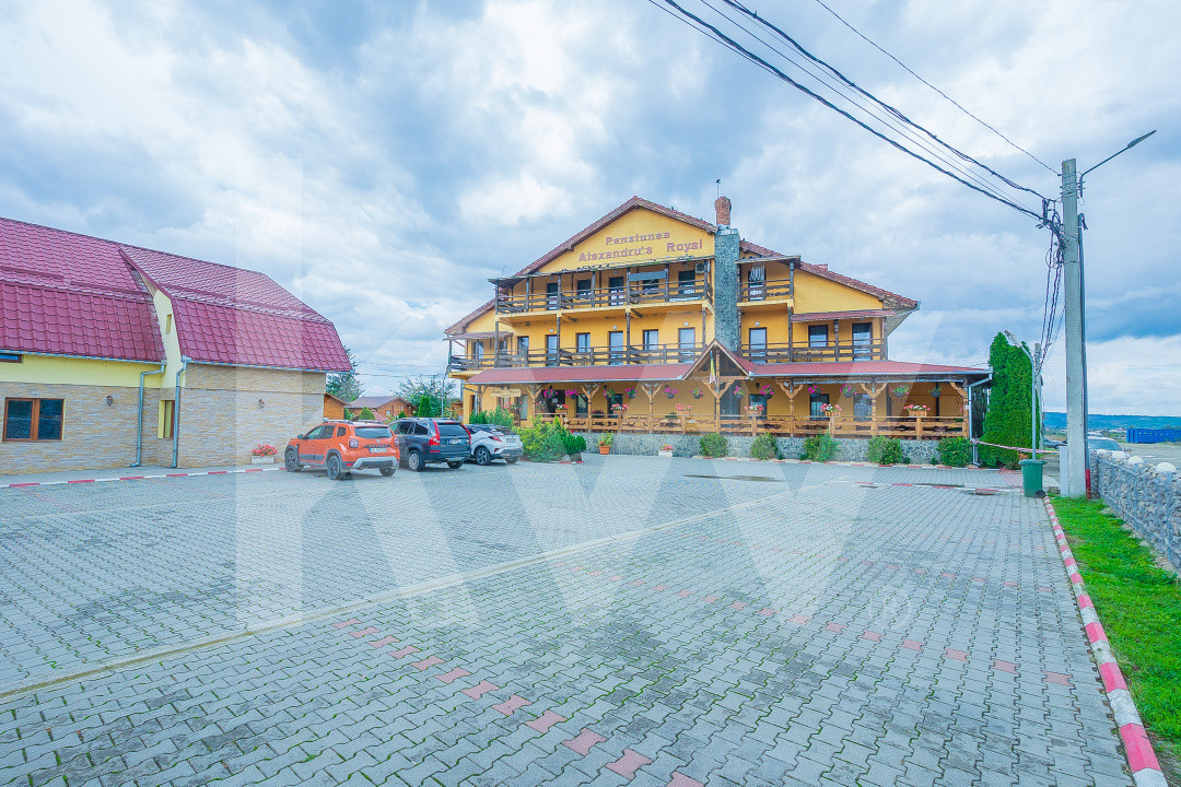 Pensiune cu restaurant, terasa, 14 camere, oportunitate de investitie turistica