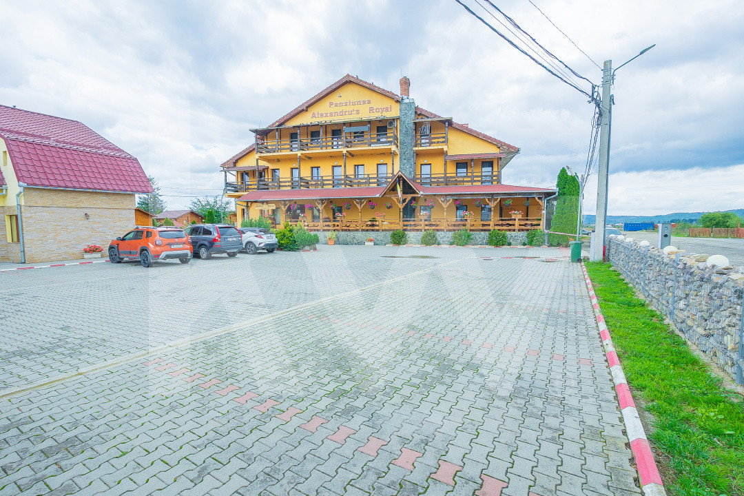 Pensiune cu restaurant, terasa, 14 camere, oportunitate de investitie turistica