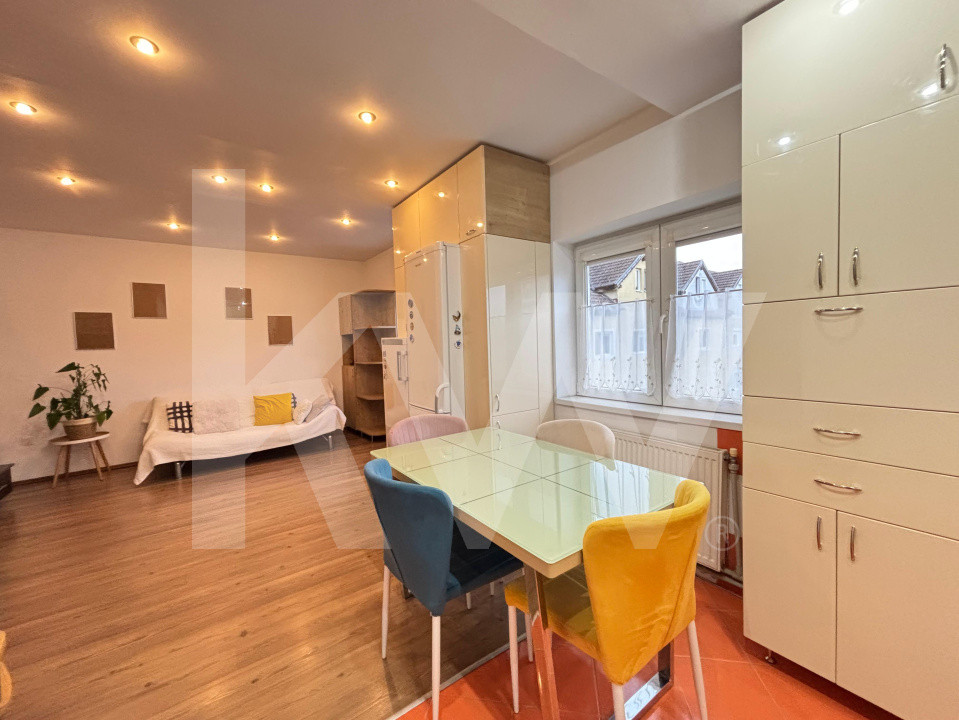 Apartament de vânzare, 3 camere - str. Plugarilor, Sibiu