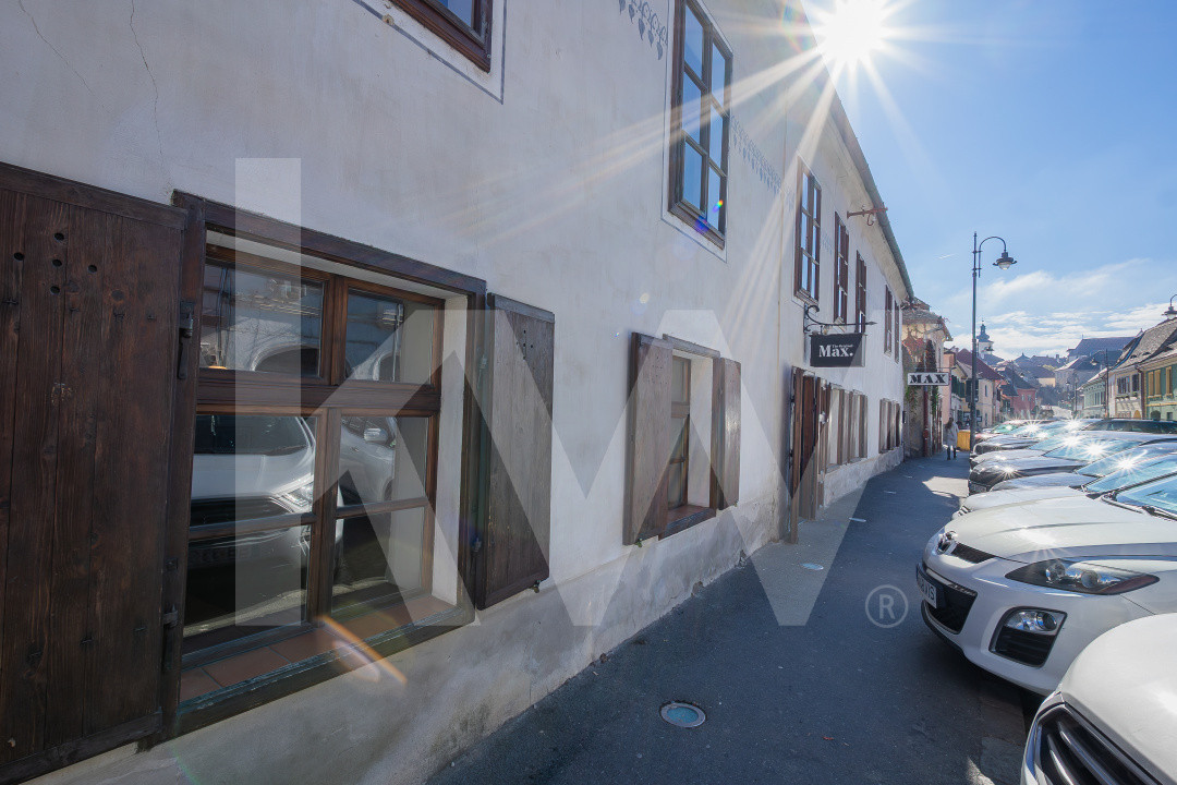 Investiție de prestigiu în Sibiu – clădire cu valoare istorică, Strada Ocnei