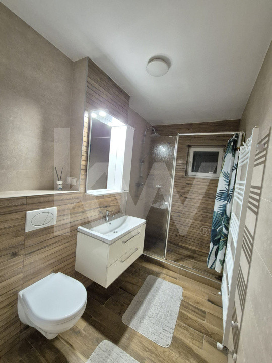 De închiriat apartament complet mobilat și utilat în Sibiu 