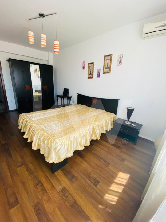 Apartament modern de închiriat 3 camere -  Zona Parcul Sub Arini 