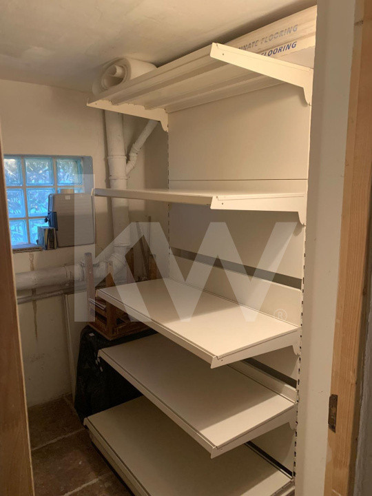 Apartament modern de închiriat 3 camere -  Zona Parcul Sub Arini 