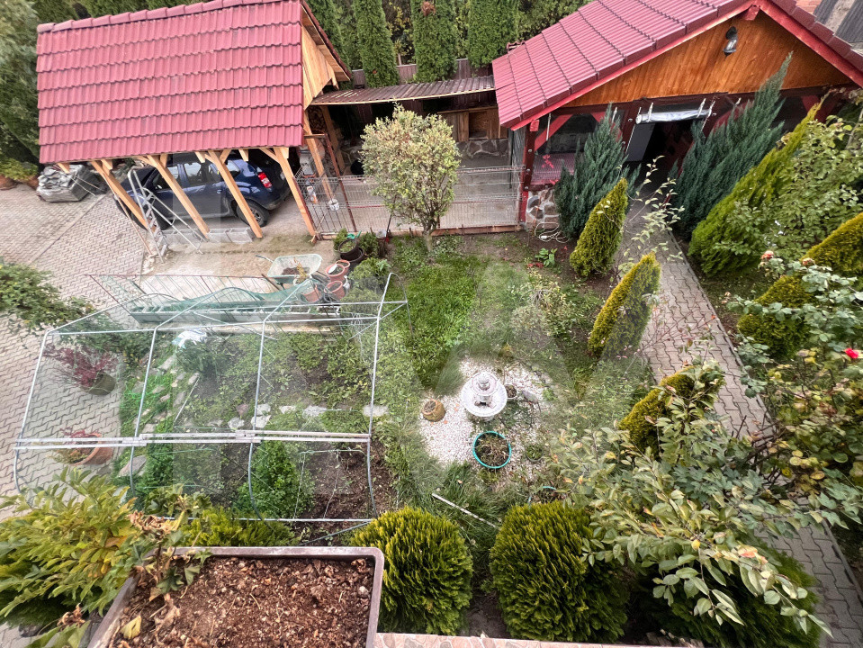Apartament 4 camere de închiriat în Tocile – liniște și priveliște frumoasă