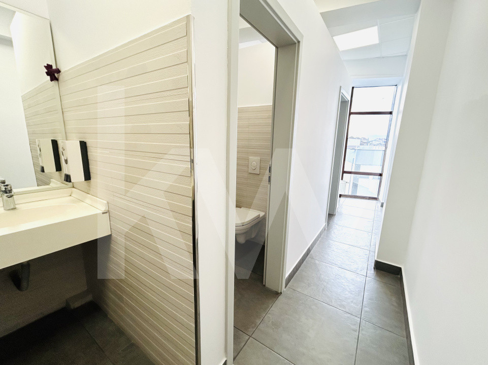 Spațiu birouri de închiriat/all inclusive/priveliște panoramică/etaj lV+etaj V 