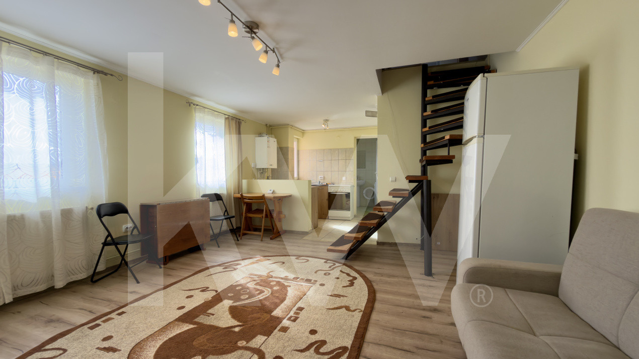 Închiriere apartament cu 3 camere pe două niveluri