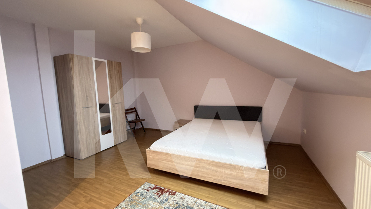 Apartament 3 Camere De Închiriat 