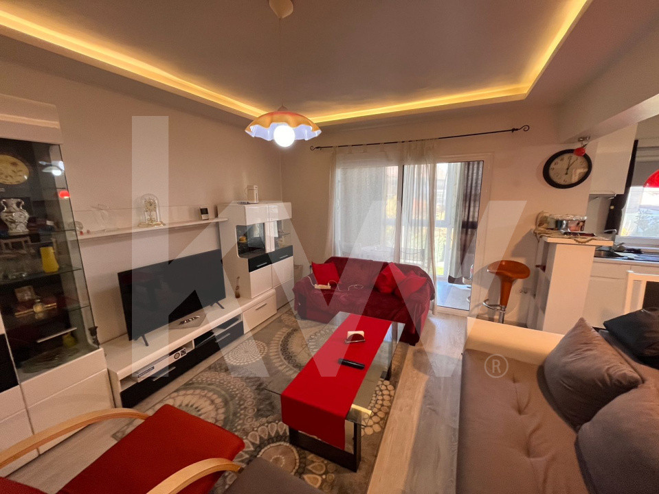 Apartament cu 4 camere mobilat utilat in Vasile Aaron 80 mp