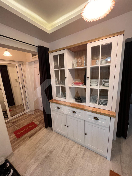 Apartament cu 4 camere mobilat utilat in Vasile Aaron 80 mp