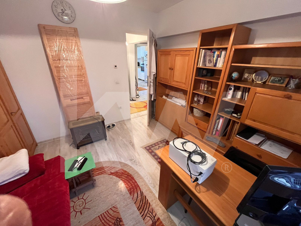 Apartament cu 4 camere mobilat utilat in Vasile Aaron 80 mp