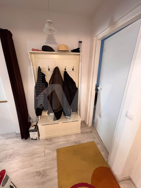 Apartament cu 4 camere mobilat utilat in Vasile Aaron 80 mp