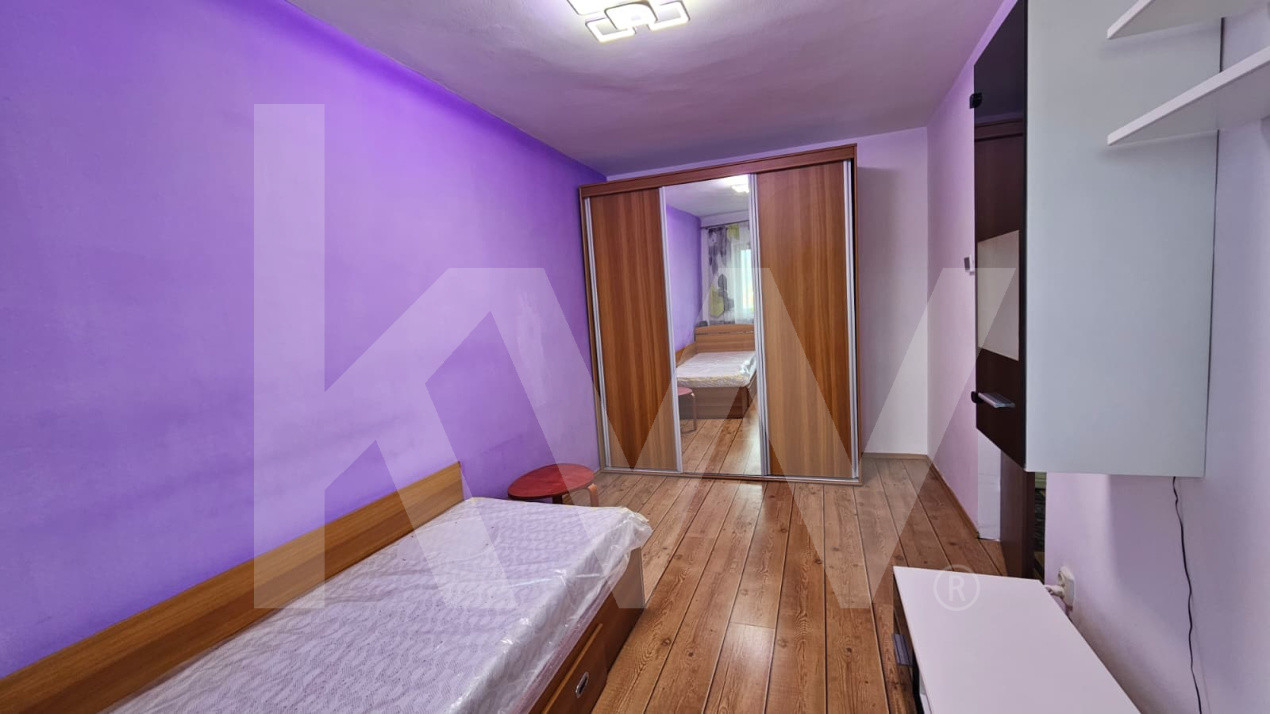 Apartament 3 camere de inchiriat – Vasile Aaron, zona Magazinul Barza