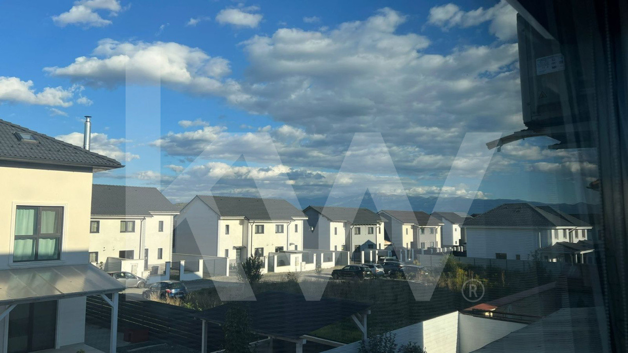 Casă spațioasă, 160 mp, complet utilată și mobilată, preț excelent 