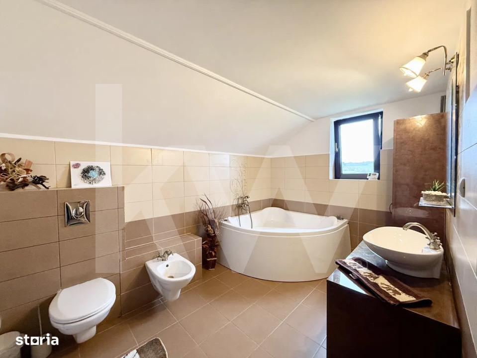 Vilă spațioasă cu teren și vedere panoramică – Tocile, Sibiu