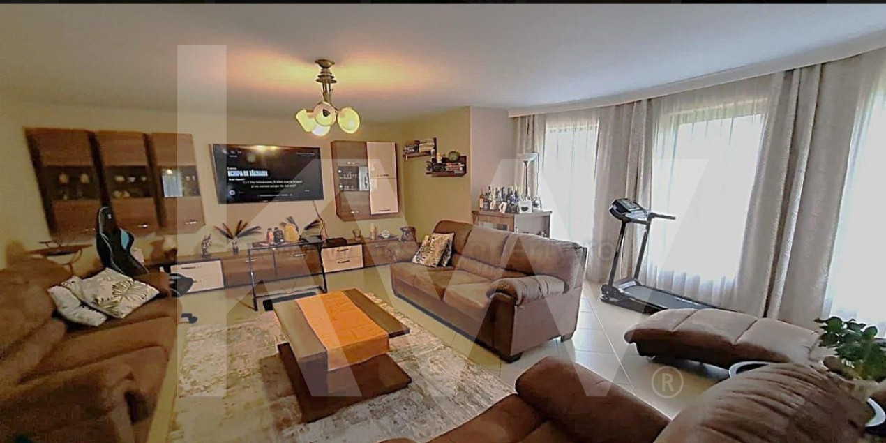 Vilă spațioasă cu teren și vedere panoramică – Tocile, Sibiu