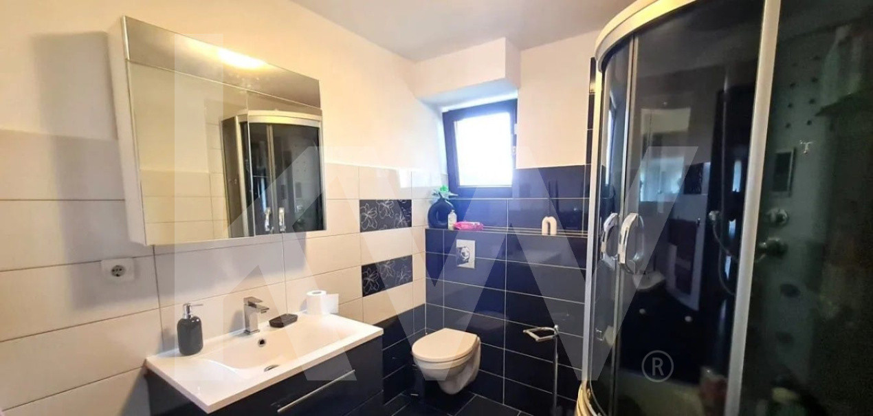 Vilă spațioasă cu teren și vedere panoramică – Tocile, Sibiu