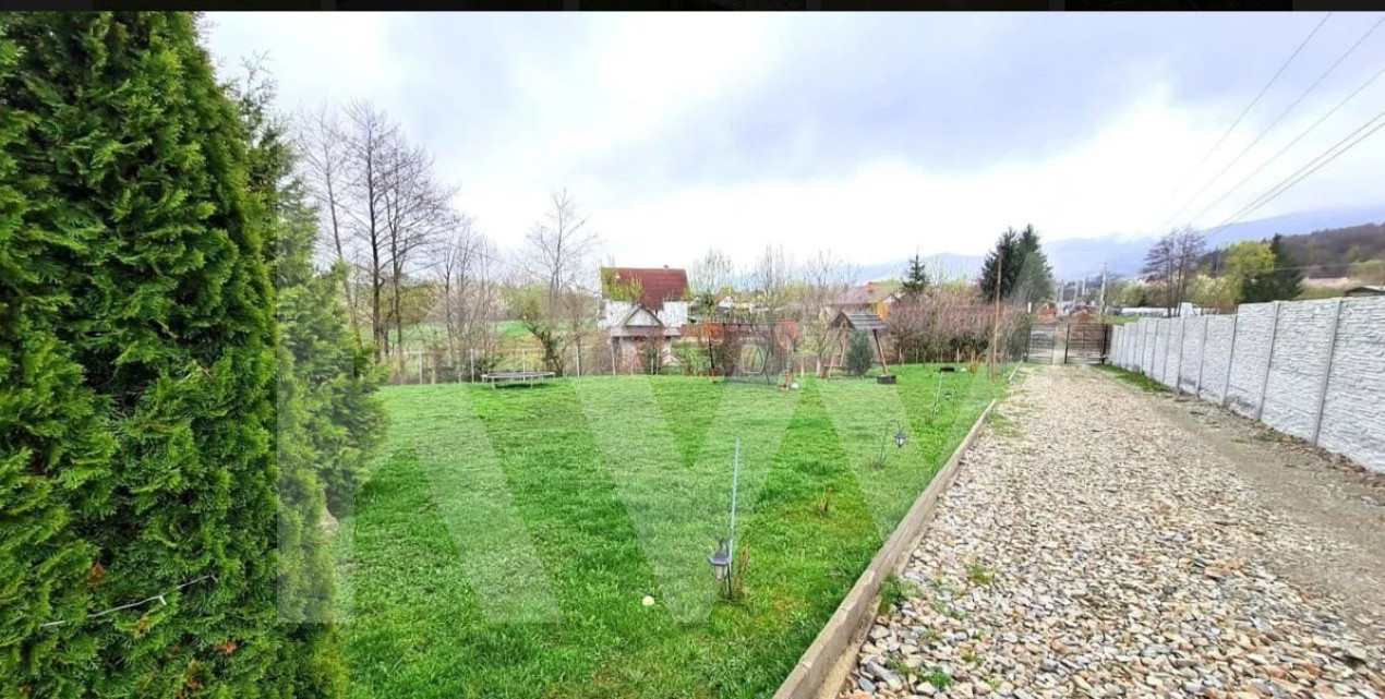 Vilă spațioasă cu teren și vedere panoramică – Tocile, Sibiu