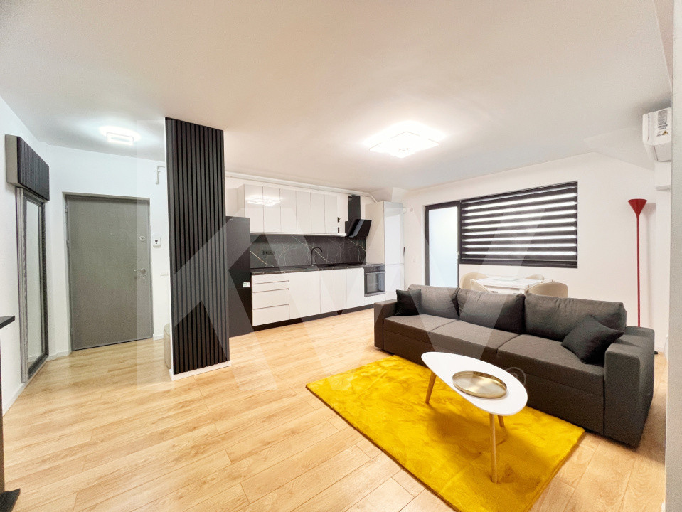 Apart. 3 cam. coplet mobilat, două băi, balcon, lift, parcare-Kaufland Hipodrom