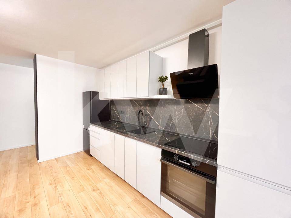 Apart. 3 cam. coplet mobilat, două băi, balcon, lift, parcare-Kaufland Hipodrom