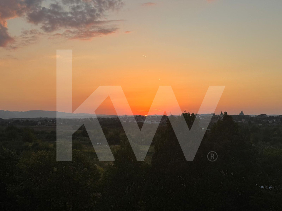 Apartament 4 camere de închiriat - Ștrand