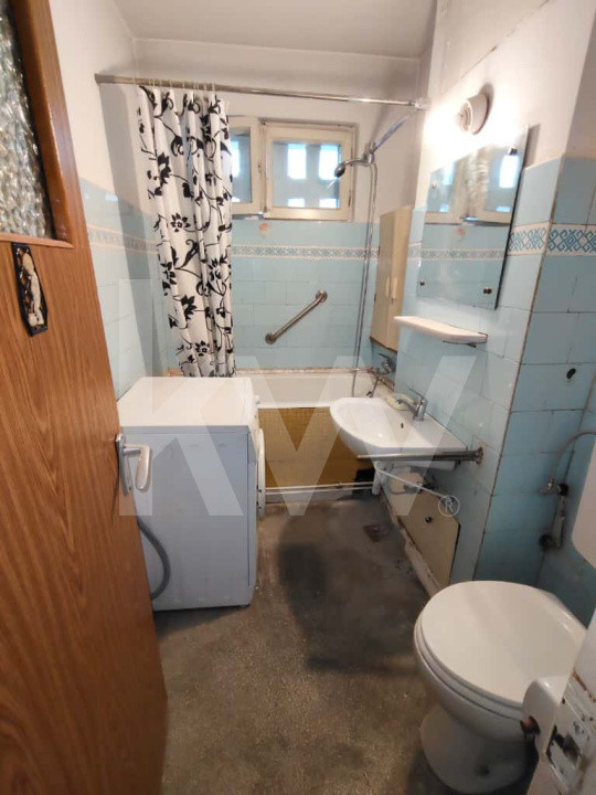 APARTAMENT DE INCHIRIAT RAHOVEI