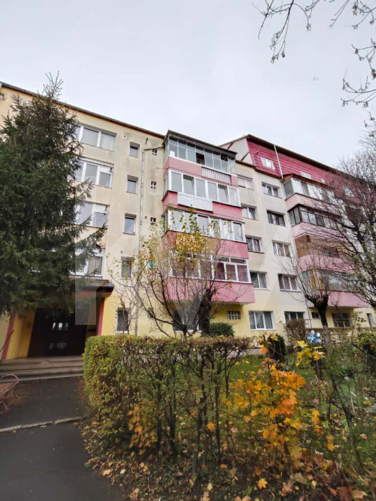 APARTAMENT DE INCHIRIAT RAHOVEI