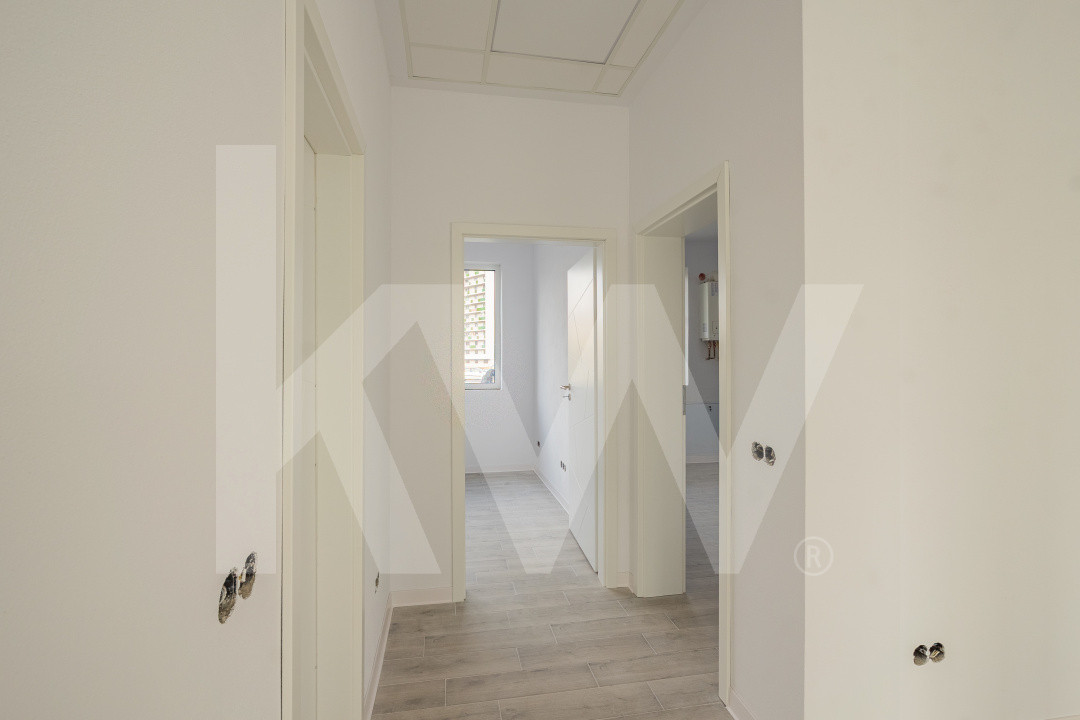 Spațiu finisat, 2 intrări, parcare – Doamna Stanca–Dedeman, disponibil acum