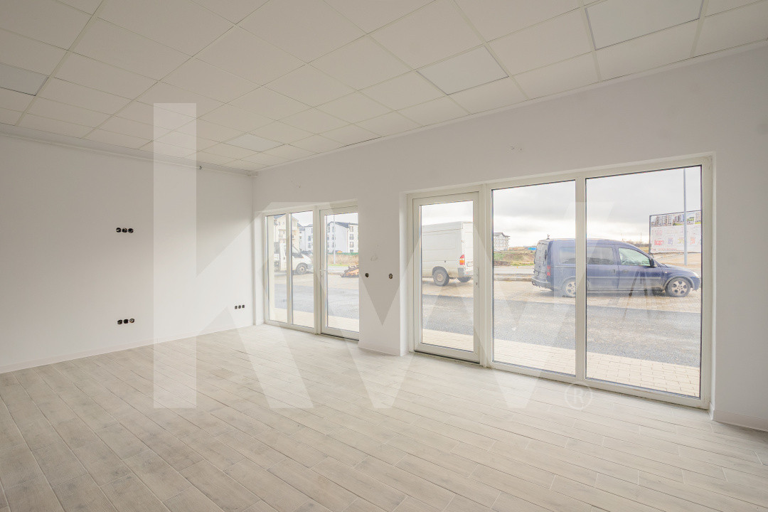 Spațiu comercial parter finisat, 3 incaperi, vitrina, parcare Dna.Stanca-Dedeman