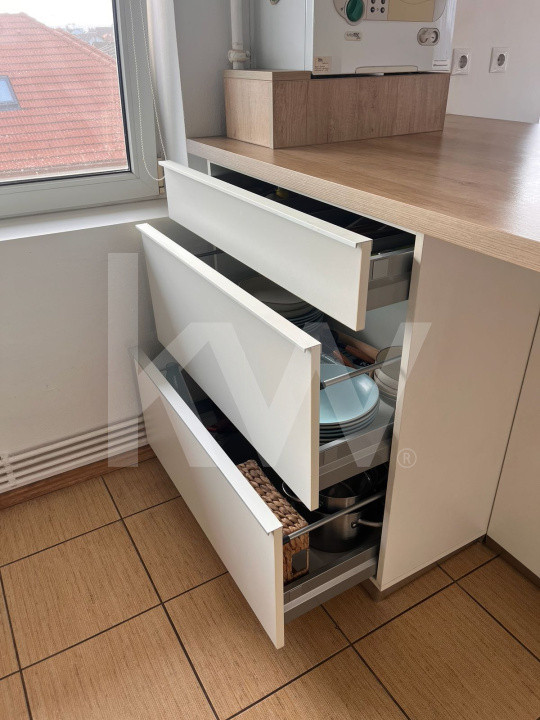 Apartament 2 camere, decomandat - spațios, mobilat și utilat - Zona Trei Stejari