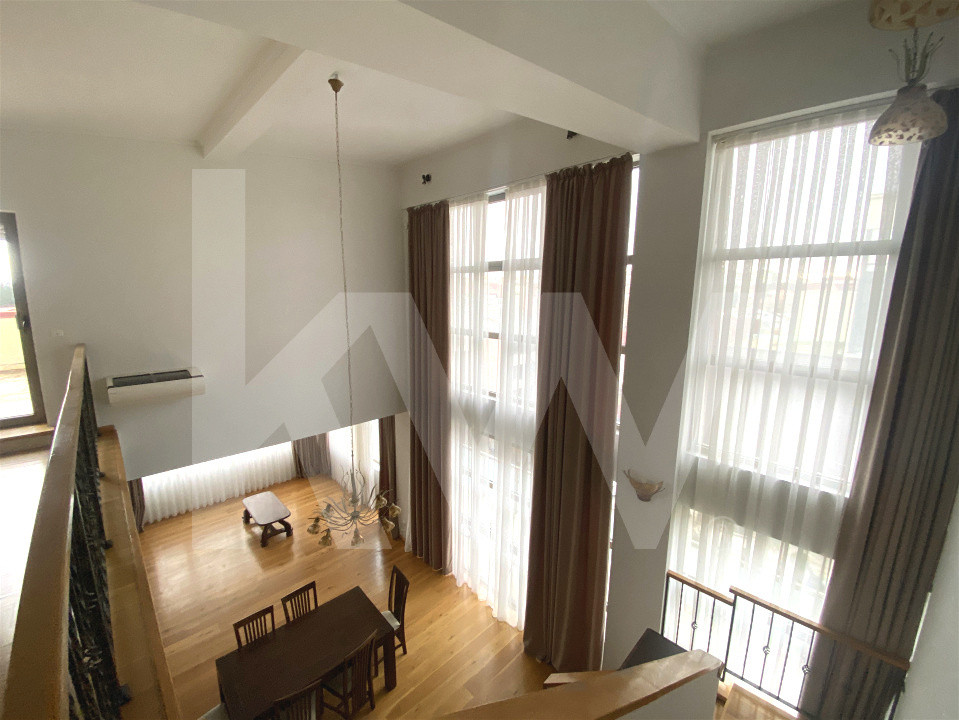 Penthouse 4 camere 166mpu terasa 50mp Cedonia priveliste Munti - Oras