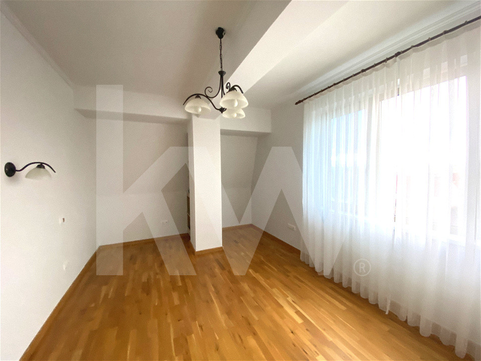 Penthouse 4 camere 166mpu terasa 50mp Cedonia priveliste Munti - Oras