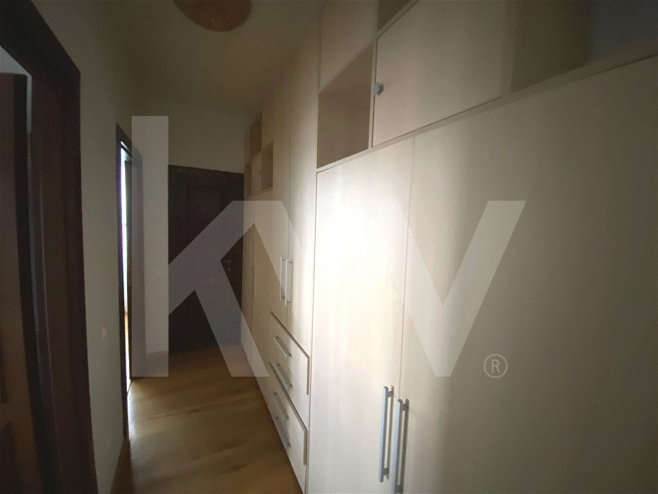 Penthouse 4 camere 166mpu terasa 50mp Cedonia priveliste Munti - Oras