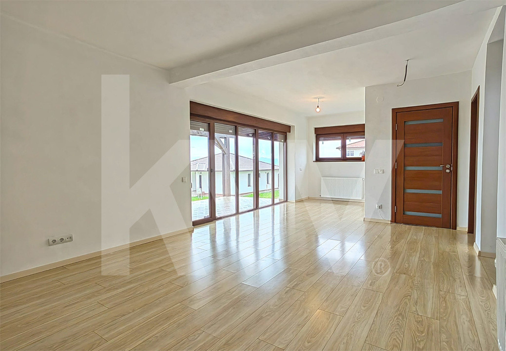 Casa individuala 5 camere finalizata mobilata Est Sibiu teren 372mp