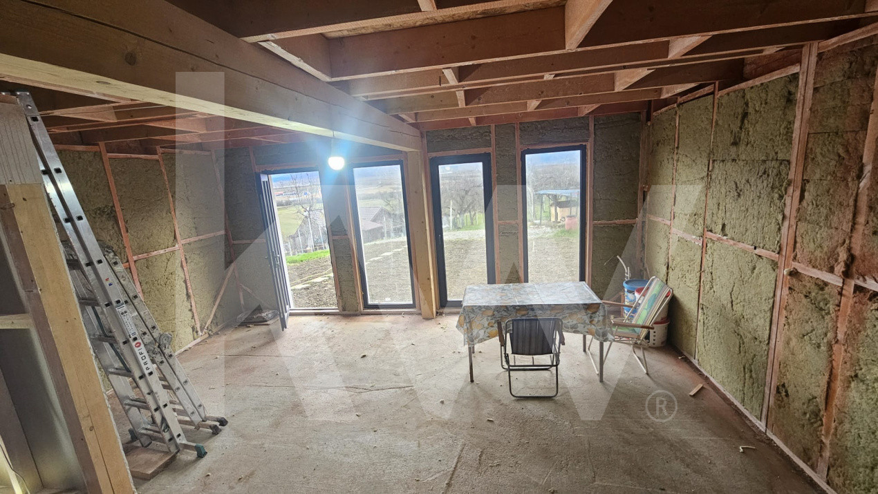 Cabana moderna cu view spectaculos Cristian